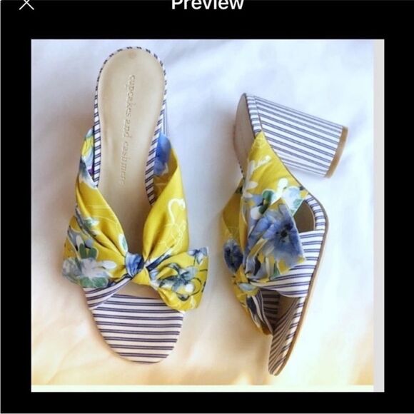 CUPCAKES AND CASHMERE FLORAL MULES.  NEW IN BOX - Picture 3 of 8